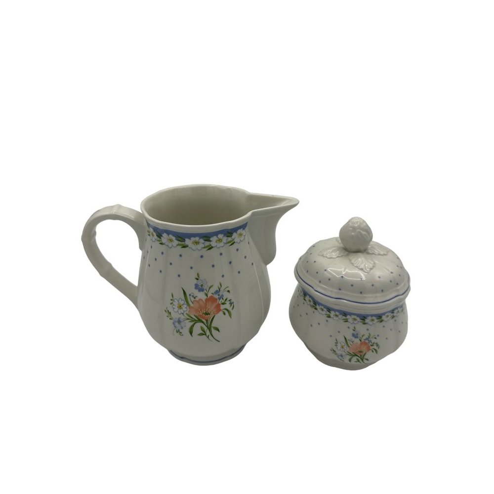 Villeroy and Boch Romantica Creamer Pitcher and Sugar Bowl 4.75 inch